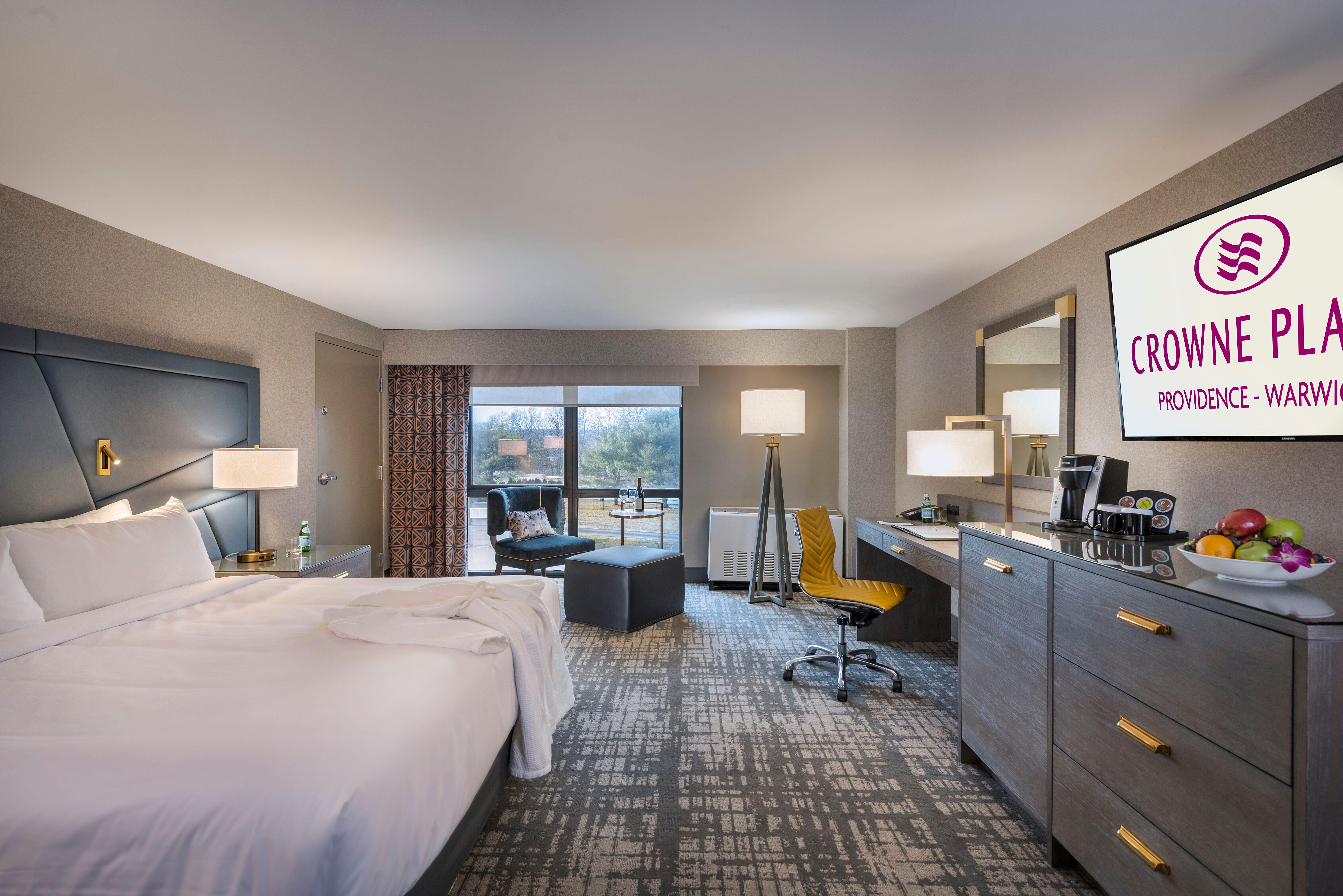 Crowne Plaza Providence-Warwick Hotel Екстериор снимка
