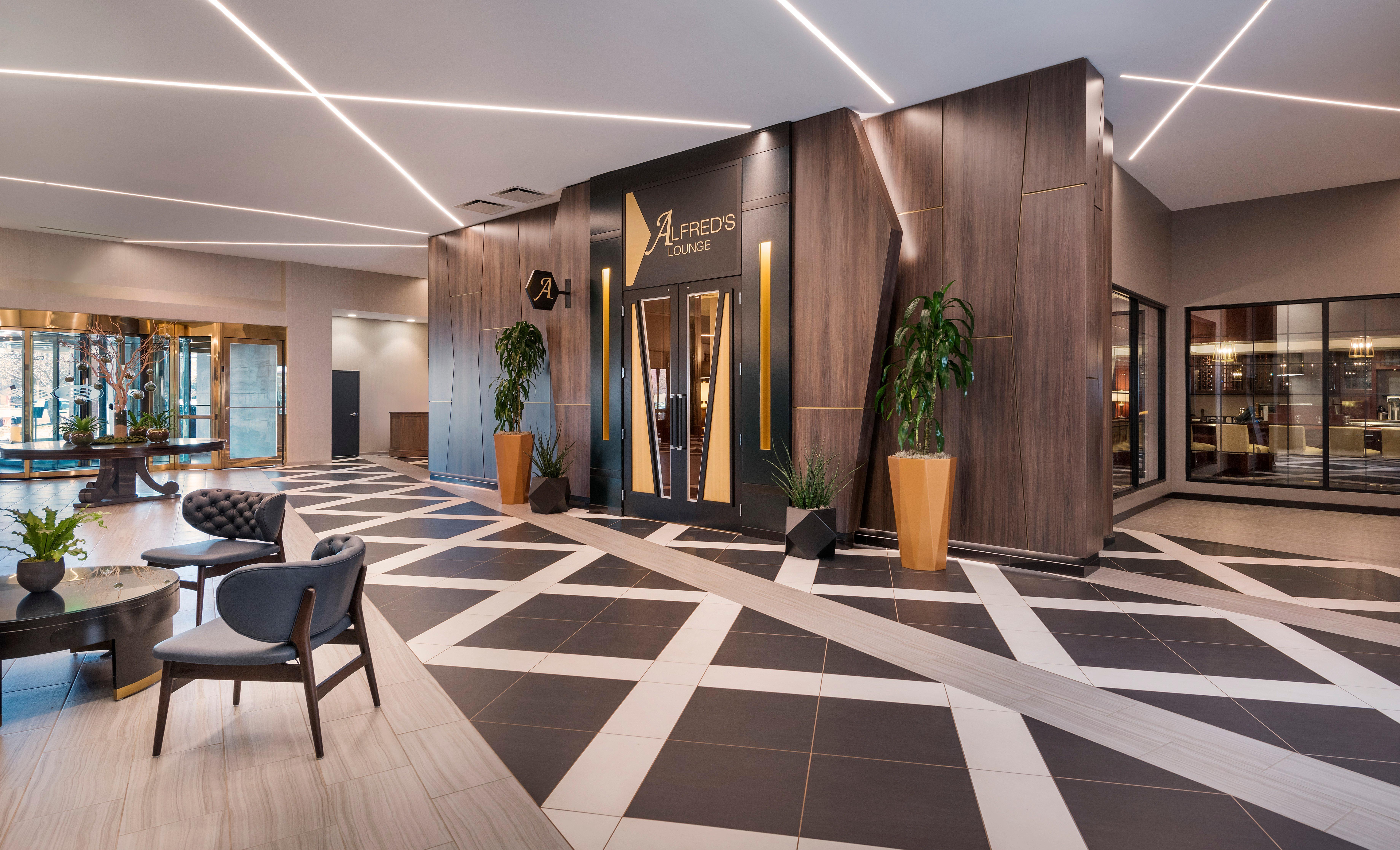 Crowne Plaza Providence-Warwick Hotel Екстериор снимка